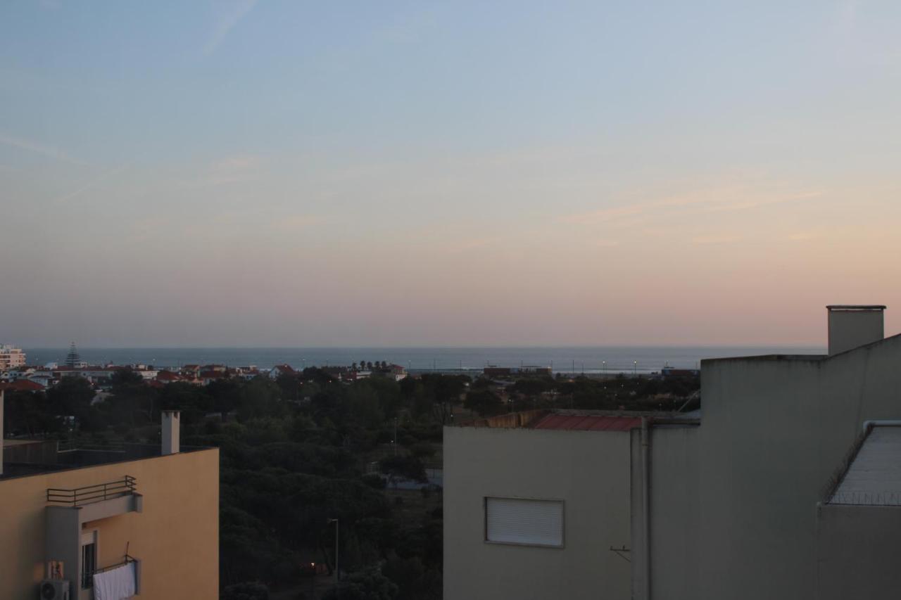 Sun & Sea Rooftop Коста да Капарика Екстериор снимка