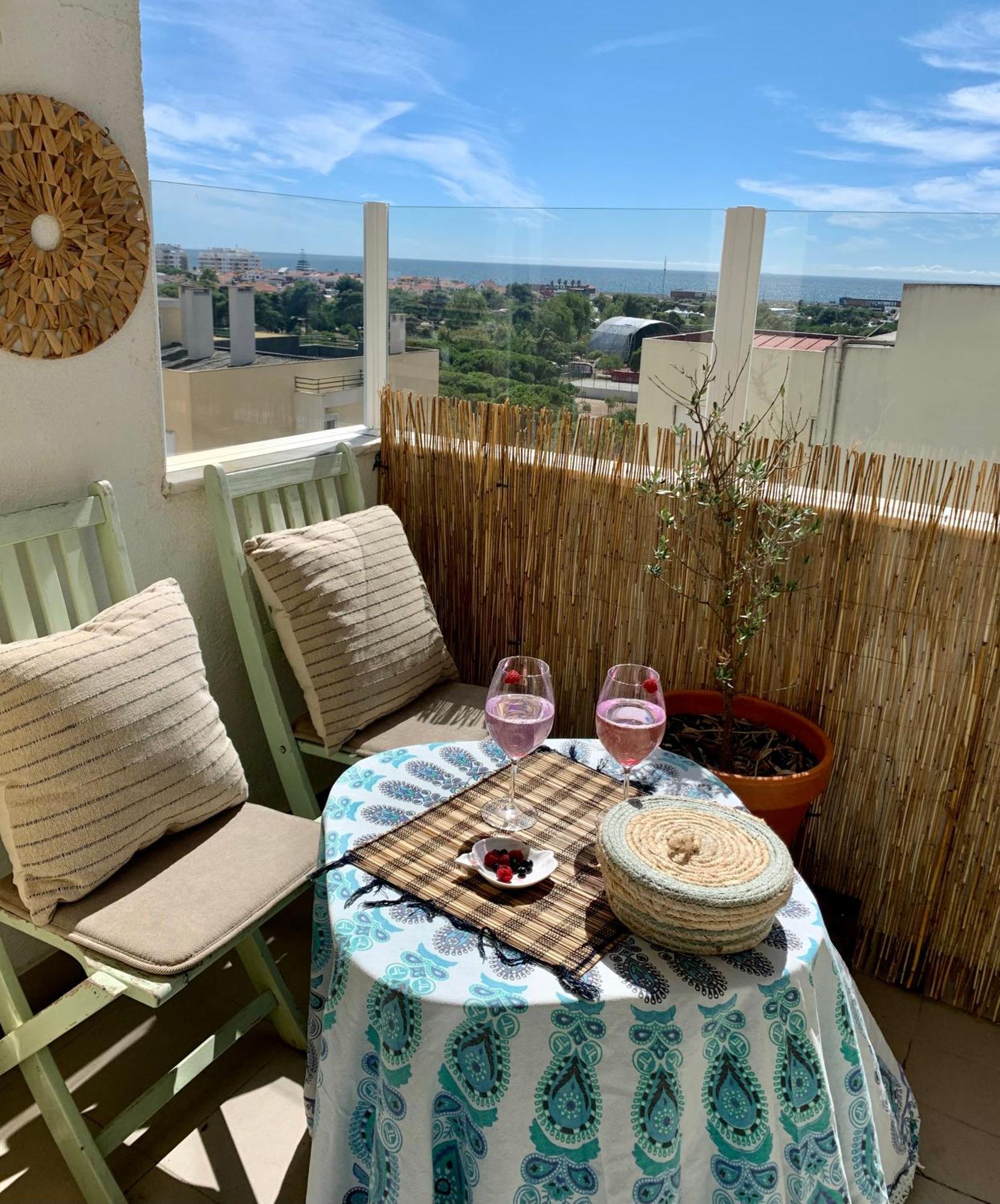 Sun & Sea Rooftop Коста да Капарика Екстериор снимка